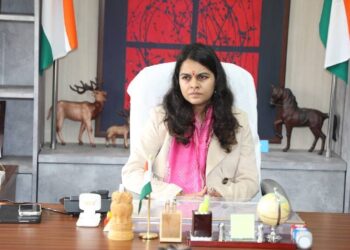 सीएम हेल्पलाइन में शाजापुर जिला प्रथम स्थान पर..!
