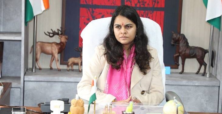 सीएम हेल्पलाइन में शाजापुर जिला प्रथम स्थान पर..!