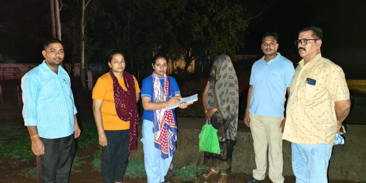 अवैध मादक पदार्थ के विरुद्ध अभियान के तहत थाना बाकल पुलिस ने एक गांजा बेचने वाली महिला को धर-धबोचा*