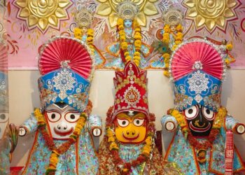 *जगन्नाथ के भात को जगत पसारे हाथ*  *आज निकलेंगे जगत के पालनहार जगन्नाथ स्वामी*