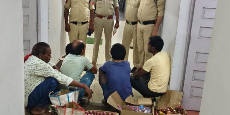 *अवैध पैकारियों के खिलाफ ज़िला पुलिस की बड़ी कार्रवाई* – *जनहित में चलाया गया ऑपरेशन शिकांजा 2.0 ।*