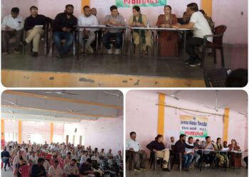 *ई केवाईसी कार्य में लक्ष्य के अनुसार लाएं प्रगति, अन्यथा होगी सख्त कार्यवाही*  *जनपद स्तरीय समीक्षा बैठक ढीमरखेड़ा में एसडीएम एवं जनपद पंचायत के सीईओ ने ग्राम पंचायतों को दिए निर्देश*
