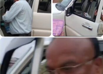 *RTO बाबू से पूछताछ पर साधे चुप्पी** आर.टी.ओ. बाबू की वाहन चेकिंग कार्यवाही मे पूछताछ पर सूखा गला, जवाब देने पर साधे चुप्पी