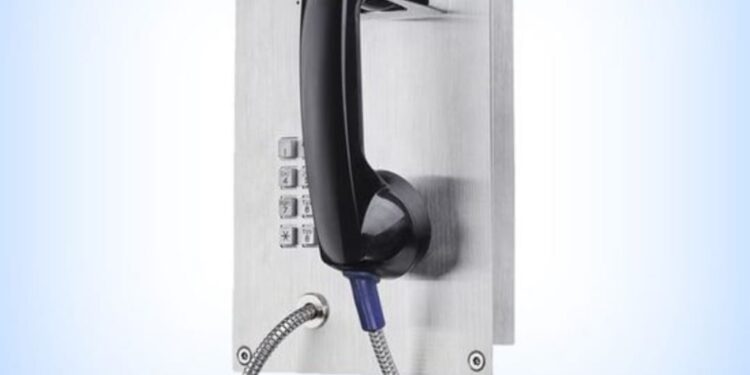 महापौर श्रीमती प्रीति संजीव सूरी ने नगर में हो रही मूसलाधार बारिश को दृष्टिगत रखते हुए आपदा नियंत्रण कंट्रोल रूम के सभी कर्मचारियों को जलभराव से संबंधित प्राप्त शिकायतों का प्राथमिकता से निराकरण करने के निर्देश दिए है।