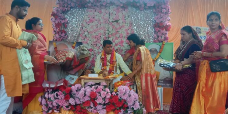 *श्री लक्ष्मी नारायण मंदिर में श्रद्धा पूर्वक मना गुरु पूर्णिमा पर्व*