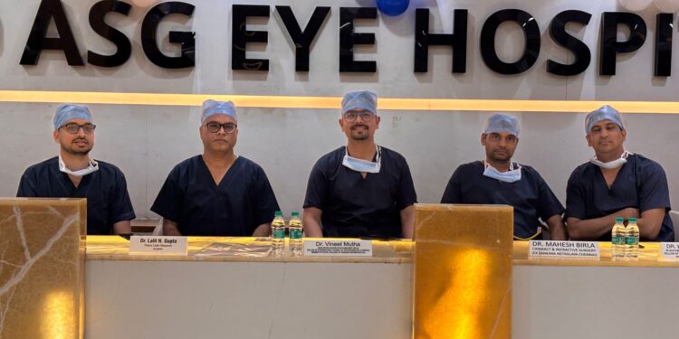 *नेत्र चिकित्सा में नया कीर्तिमान; एएसजी इंदौर ने मनाई 6वीं वर्षगाँठ*  20 जुलाई से 20 अगस्त तक अस्पताल परिसर में लगेगा निःशुल्क ओपीडी शिविर अब तक की जा चुकी हैं 22 हज़ार से अधिक सफल सर्जरी