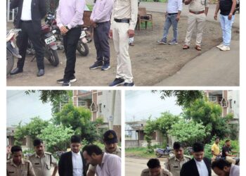 मोबाइल कोर्ट ने पकड़े यातायात के नियम तोड़ने वालों को”वसूला जुर्माना”  *नियम तोड़ने वाले वाहन चालकों पर चालानी कार्यवाही*