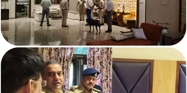 *माधव नगर थाना समीप शहर के जाने माने उद्योगपति ने के निज निवास पर पहुँचे अतिरिक्त पुलिस अधीक्षक व माधव नगर थाना प्रभारी*