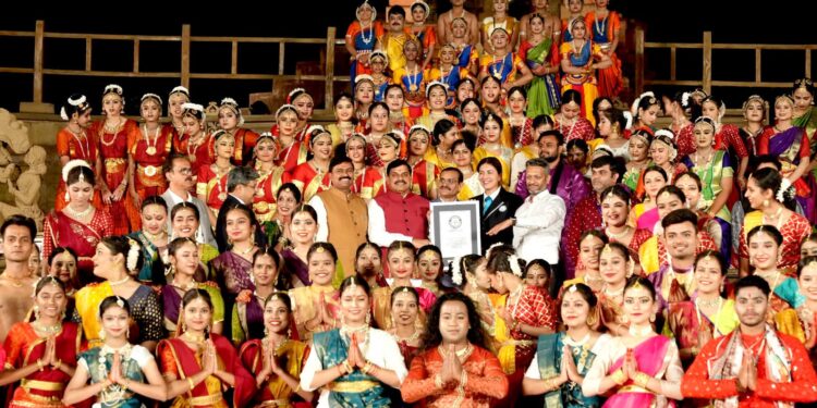 म.प्र. के पर्यटन स्थलों ने वैश्विक पटल पर बनाई पहचान देश-विदेश के पर्यटकों को भा रहा है मध्यप्रदेश
