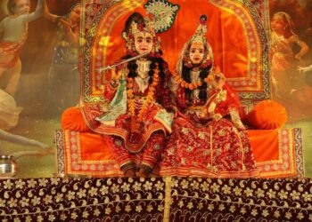 राधाअष्टमी पर्व के अवसर पर श्री जुगल किशोर मंदिर में पांच दिवसीय रासलीला समारोह का आयोजन किया गया है। इस समारोह के अंतिम दिन, कलाकारों के दल ने भक्ति गायन और रासलीला की प्रस्तुति दी।
