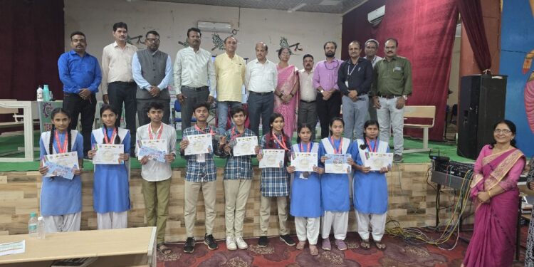 जिला स्तरीय मध्य प्रदेश पर्यटन क्विज प्रतियोगिता संपन्न
