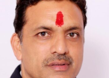 *रक्षाबंधन के पावन पर्व पर प्रथम सेवक महापौर जगत बहादुर सिंह ‘‘अन्नू’’ ने मातृशक्ति और बहनों को दी सौगात*  *रक्षाबंधन के दिन मातृशक्तियों के लिए निःशुल्क चलेंगी मेट्रो बसें*