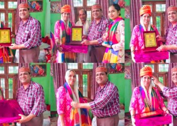 आसफपुर खरखड़ी की कुसुम चौहान हुई नीरा अमृत सम्मान से सम्मानित  – कुसुम चौहान को धार्मिक, सामाजिक व राष्ट्रहित में उनके द्वारा किये जा रहे उल्लेखनीय कार्यो के लिए किया गया नीरा अमृत सम्मान से सम्मानित