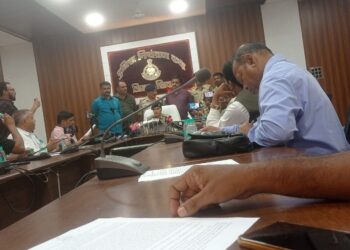 एमडी पावडर की तस्करी करने वाले अंतर्राज्जीय गिरोह पकड़ाया सिवनी पुलिस की गिरफ्त में  // दो आरोपियों से 70000 रुपये का एमडी पावडर जब्त //