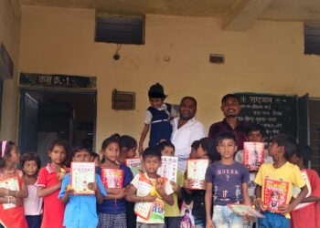 एक पेड़ मां के नाम लगाया