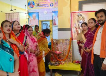 *विश्व हिंदू परिषद ‌ चकिया नगर ‌ का हुआ स्थापना*  *धर्म की रक्षा करना ‌ हर व्यक्ति का कर्तव्य -स्वाति केसरी*
