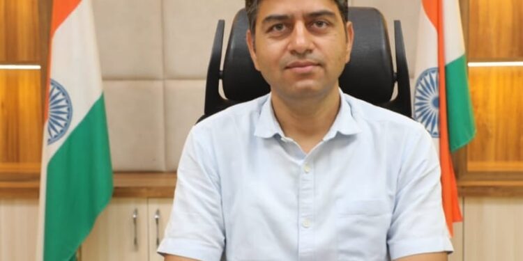 *अमानक बीज का विक्रय करने पर सात बीज विक्रेताओं का विक्रय प्राधिकार निलंबित*