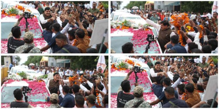 *मुख्यमंत्री डॉ यादव का कटनी की सड़क पर 5 किलोमीटर लंबे रोड-शो*  *जगह-जगह हुआ स्वागत*