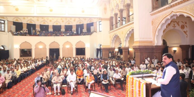स्वदेशी उत्पादों का उपयोग है सच्ची राष्ट्रसेवा : मुख्यमंत्री डॉ. यादव
