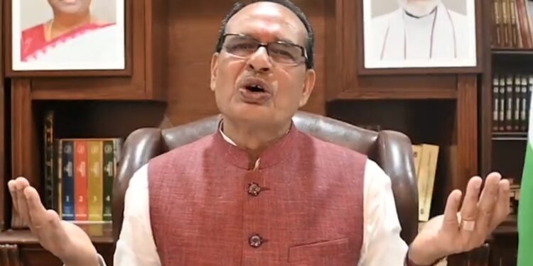 प्रधानमंत्री फसल बीमा योजना के अंतर्गत आज लगभग 30 लाख किसानों के खातों में आएगी  ₹3200 करोड़ की राशि