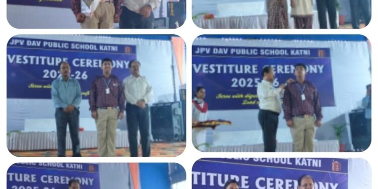 जे पी वी डी ए वी विद्यालय में विद्यार्थी परिषद के विभिन्न पदों का हुआ अलंकरण