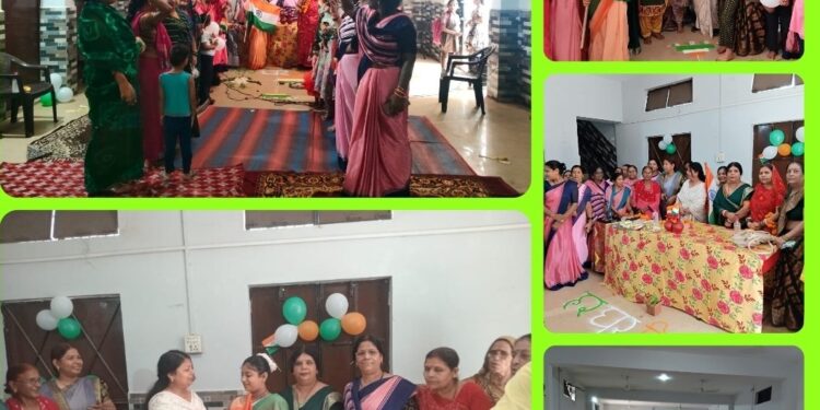 जालपा वार्ड में मना हर घर तिरंगा, घर-घर स्वच्छता कार्यक्रम  आंगनबाड़ी,कार्यकर्ताओं, सहायिकाओं का महापौर ने बढ़ाया उत्साह