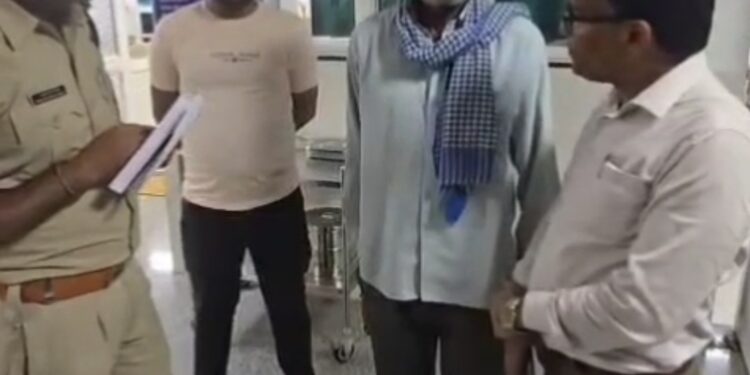 मार्कफेड गोदाम पर महिला के बेहोश होने की घटना पर प्रशासन का स्पष्टीकरण : पुलिस द्वारा मारपीट की अफवाह असत्य