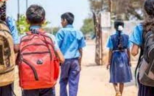 मान्यता रद्द होने पर 8 निजी स्कूलों के छात्रों का सरकारी स्कूलों में होगा प्रवेश