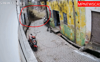 जाकौ राखे साईयां मार सके ना कोई!   सरकारी स्कूल की जर्जर इमारत भरभराकर ढह गयी