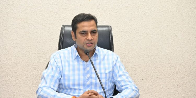 नवरात्र के दौरान भारवाही वाहनों का देर रात तक शहर में प्रवेश प्रतिबंधित