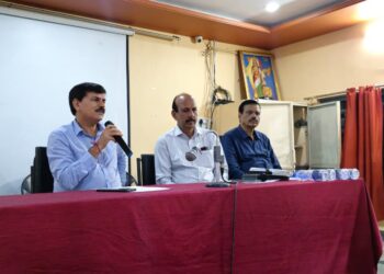 *जिला पांढुर्णा में जिला स्तरीय शिक्षा विभाग की समीक्षा बैठक सम्पन्न*