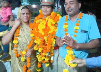 वन परिक्षेत्र अधिकारी पद पर पायल शर्मा चयनित… किया पदभार ग्रहण…।  पायल शर्मा ने की अपने माता-पिता व नगर का नाम रोशन..।