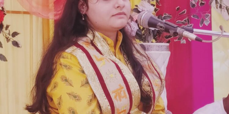 *कलश यात्रा के साथ श्रीमद् भागवत कथा का शुभारंभ* पितृपक्ष में कथा सुनने से पितरों को मोक्ष की प्राप्ति होती हैं – किशोरी वैष्णवी गर्ग