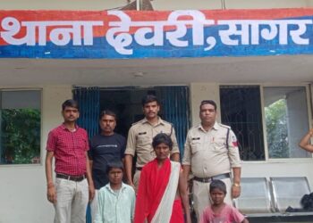 *गुमशुदा बच्चों को सकुशल परिजनों तक पहुँचाया – थाना प्रभारी देवरी श्री गजेंद्र सिंह बुंदेला एवं टीम की सराहनीय पहल*