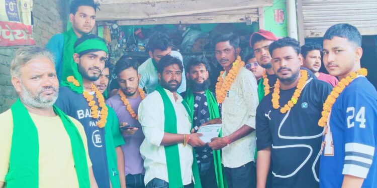 भारतीय किसान यूनियन भाकियू स्वराज के तहशील मिडिया प्रभारी बने – संजीव प्रजापति