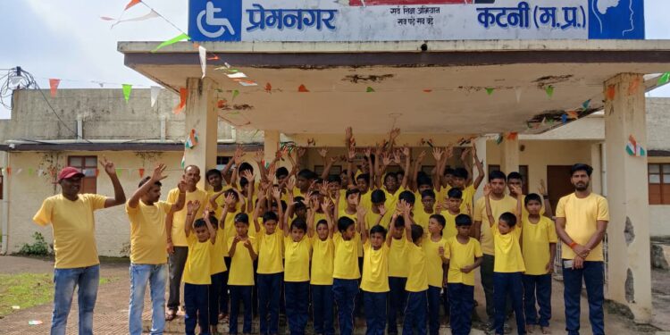 *आनंद क्लब डॉ. शारदा प्रसाद साहू एवं राहत समर्पण सेवा समिति का दिव्यांग छात्रावास में हेल्थ एंड न्यूट्रिशन सपोर्ट प्रोग्राम