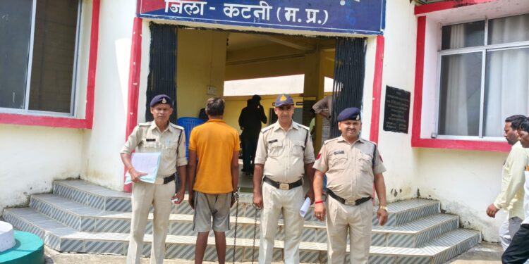 *बका लिए बदमाश को ढीमरखेड़ा पुलिस ने किया गिरफ्तार,भेजा जेल*