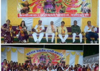 अग्रवाल समाज नर्मदापुरम ने अग्रसेन जयंती पर भव्य शोभायात्रा निकाली,प्रतिभाओं को किया सम्मानित…