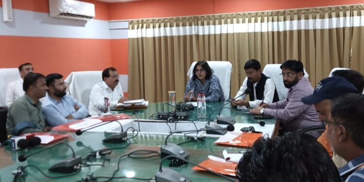 *नगर निगम आयुक्त ने आयोजित की पत्रकार वार्ता, निगम आयुक्त ने नगर निगम से सम्बंधित सुनी जनहित समस्या*