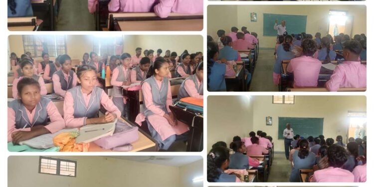 विद्यार्थियों को जैविक खेती का प्रशिक्षण दिया गया।