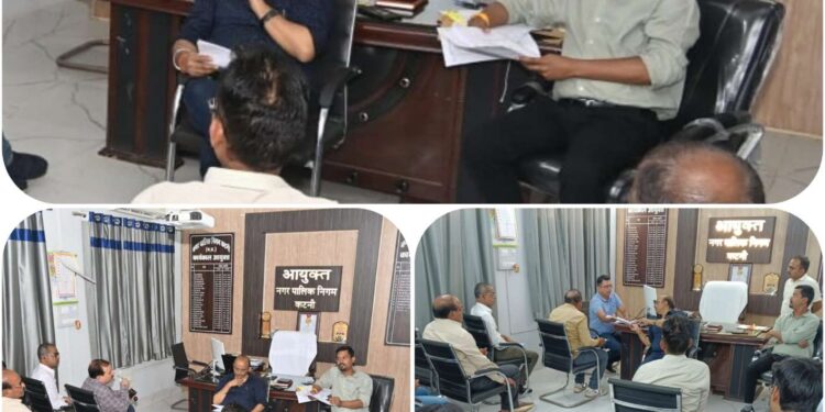 सीएम हेल्पलाइन के लंबित प्रकरणों की समीक्षा कर प्रभारी आयुक्त श्री गुप्ता ने अधिकारियों को दिए आवश्यक दिशा-निर्देश
