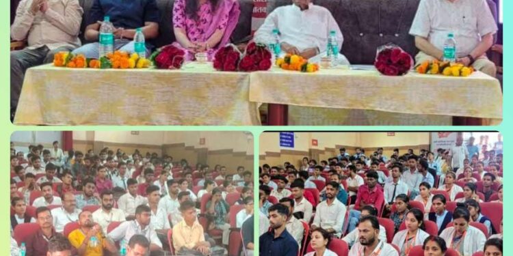 दमोह में रोजगार और स्वरोजगार के अवसर: युवा संगम मेला जर्मनी में कैरियर की असीम संभावनाएं: दमोह में युवा संगम रोजगार मेला