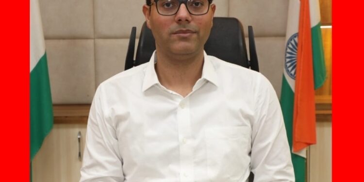 सीएम हेल्पलाइन की शिकायतों के निराकरण के मामले में कटनी टॉप टेन जिलों में पुलिस, जिला पंचायत और नगर निगम ने भी हासिल किया ए ग्रेड