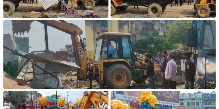 *यातायात व्यवस्था को सुदृढ करने* *शहरभर में आज भी हुई अतिक्रमण हटाने की कार्रवाई – निगमायुक्त*