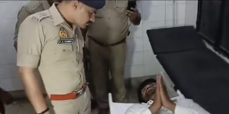 टीचर भावना पर एसिड अटैक करने वाले नीशू को पुलिस एनकाउंटर में गोली लगी है।
