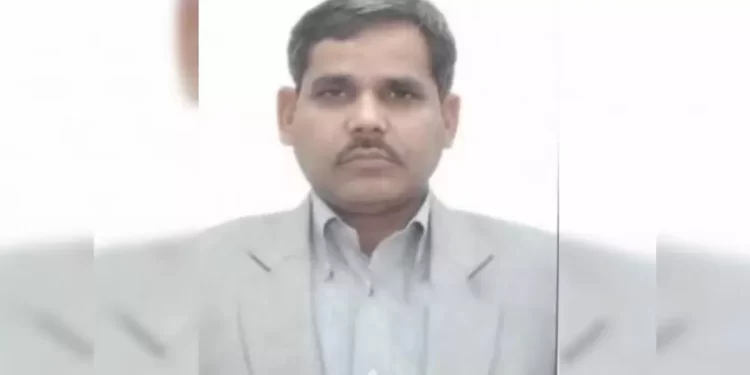 UP के सीनियर IAS अफसर पर महिला संविदा कर्मचारियों का गंभीर आरोप