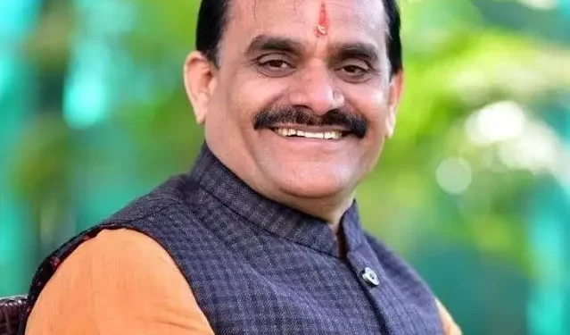 *सांसद बी डी शर्मा के करकमलों से शासकीय उच्चतर माध्यमिक विद्यालय निषाद स्कूल के नवनिर्मित भवन का लोकार्पण 1 अक्टूबर को*