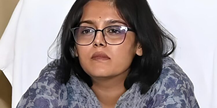 दशहरा महोत्सव पर्व पर चौपाटी में आयोजित कार्यक्रमों के दौरान नगर निगम की व्यवस्थाओं हेतु आयुक्त सुश्री परिहार नें सौंपे दायित्व