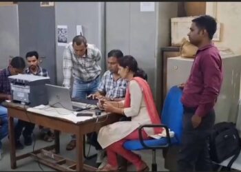 “रिश्वत लेते पकड़ाया CMHO का बाबू, लोकायुक्त ने की बड़ी कार्रवाई”