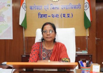 सीएमओ को दो दिवस में बायपास से कचरा हटवाने तथा गौवंश को गौशाला में शिफ्ट कराने के निर्देश
